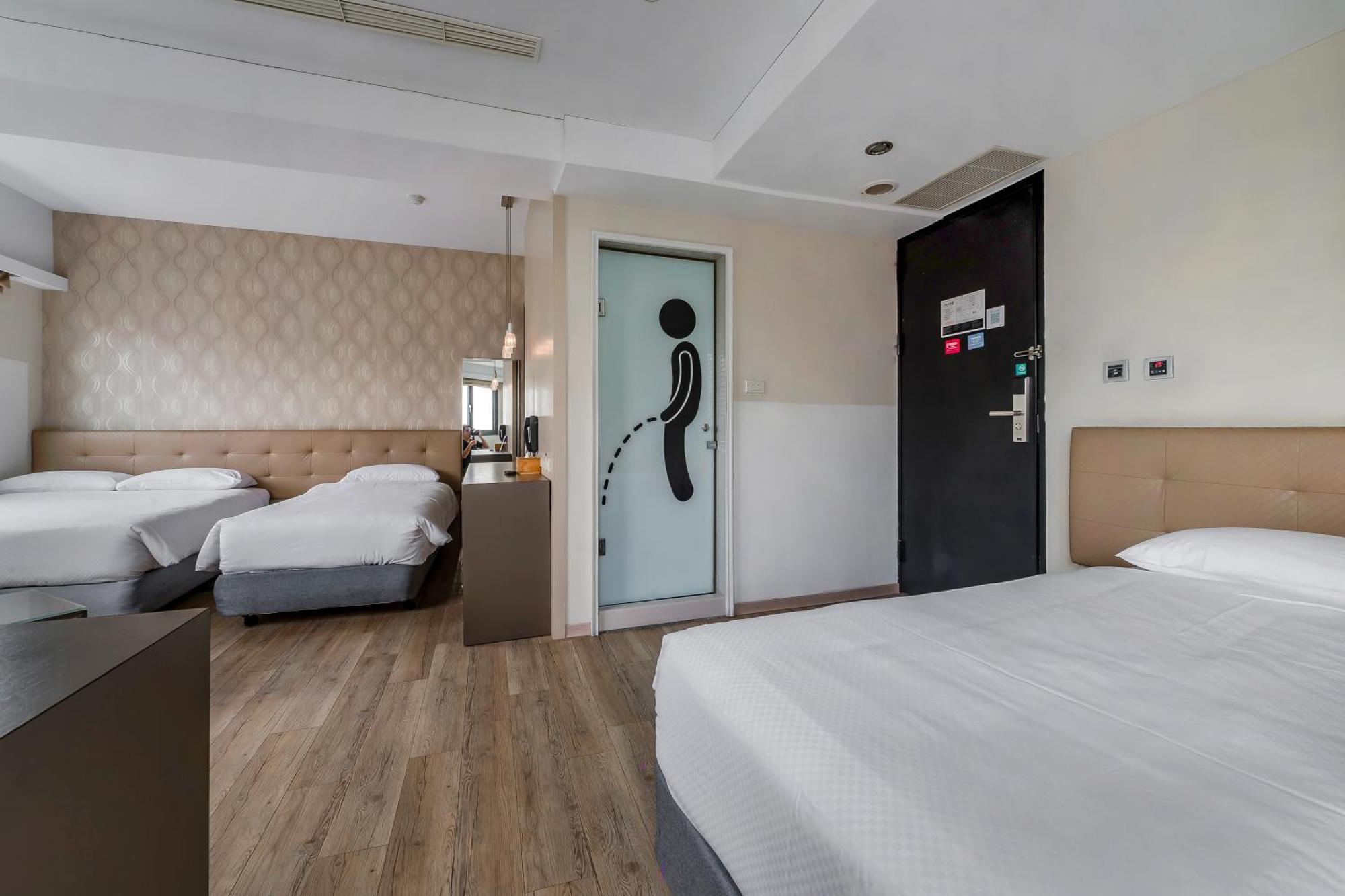 Check Inn Express Kaohsiung Love River Exterior foto